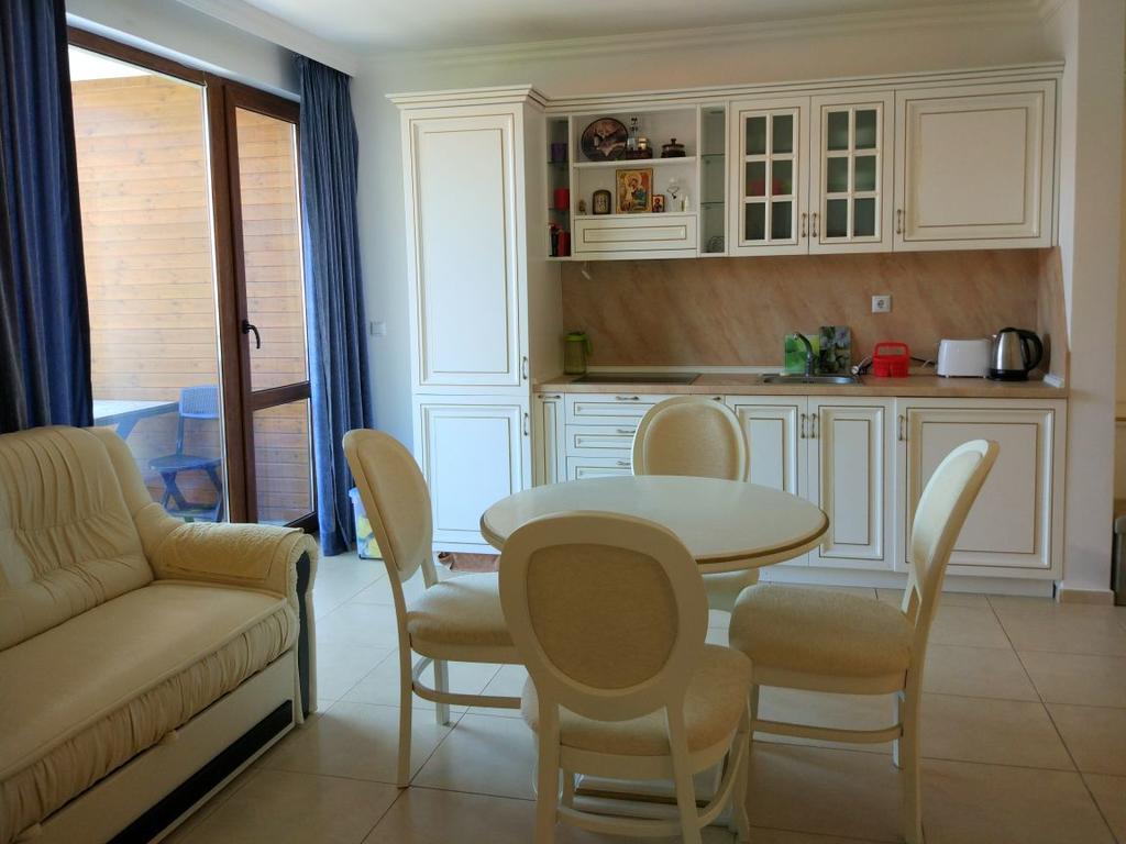 Sirena Apartment Светий Влас Номер фото